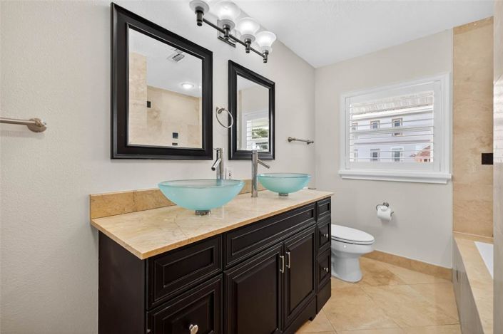 Image No.14-3 Bed Property for sale