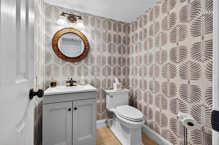 Image No.21-3 Bed Property for sale