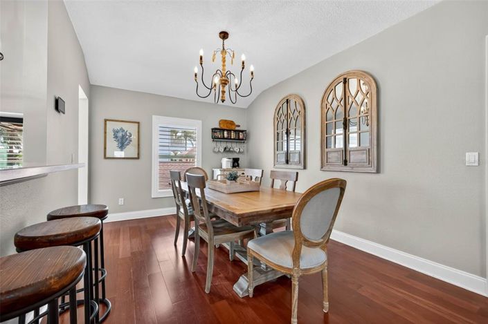 Image No.8-3 Bed Property for sale