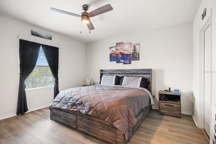 Image No.10-3 Bed Townhouse for sale