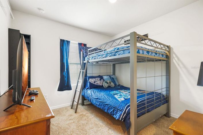 Image No.13-3 Bed Townhouse for sale