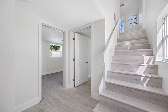 Image No.21-3 Bed Property for sale