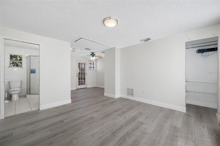 Image No.37-3 Bed Property for sale