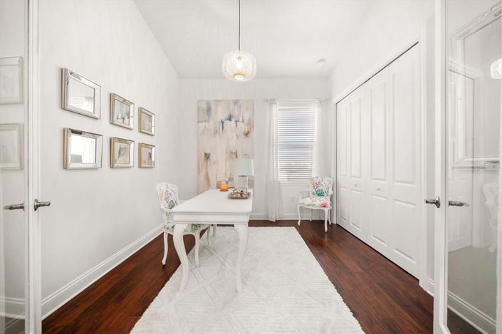 Image No.18-3 Bed Property for sale