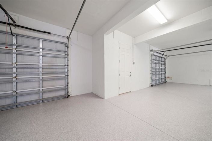 Image No.37-3 Bed Property for sale