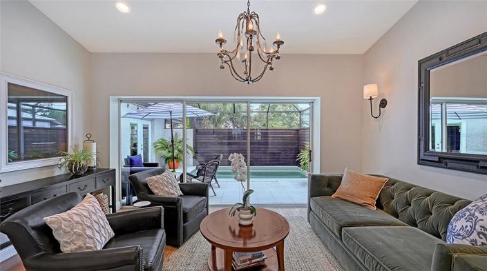 Image No.14-4 Bed Property for sale