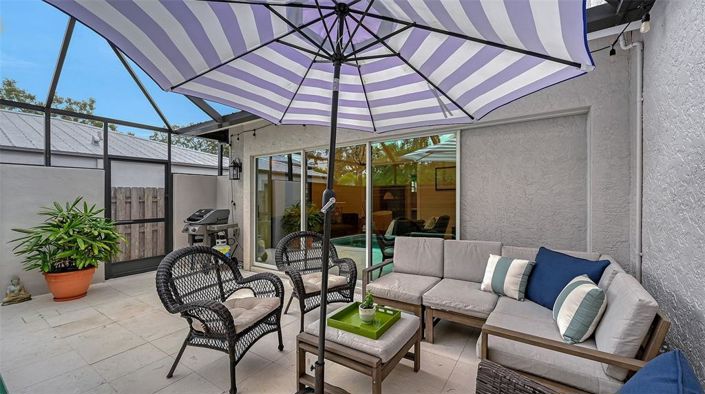 Image No.32-4 Bed Property for sale