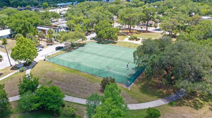 Image No.43-4 Bed Property for sale