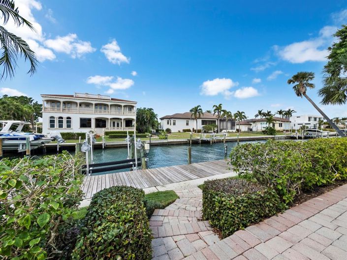 Image No.36-4 Bed Property for sale