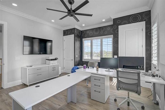 Image No.40-5 Bed Property for sale