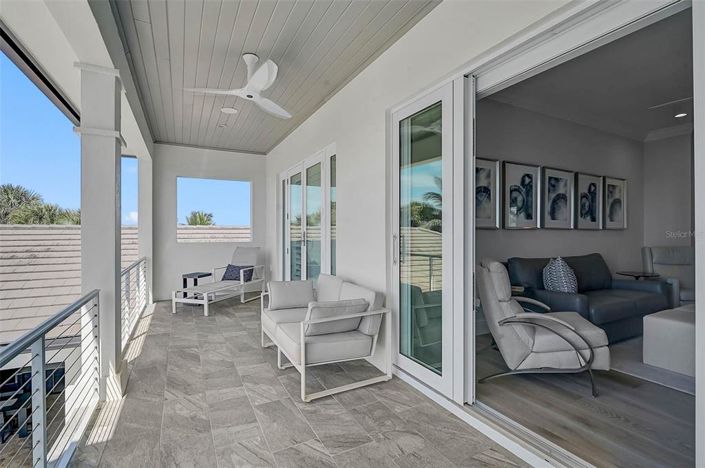 Image No.50-5 Bed Property for sale