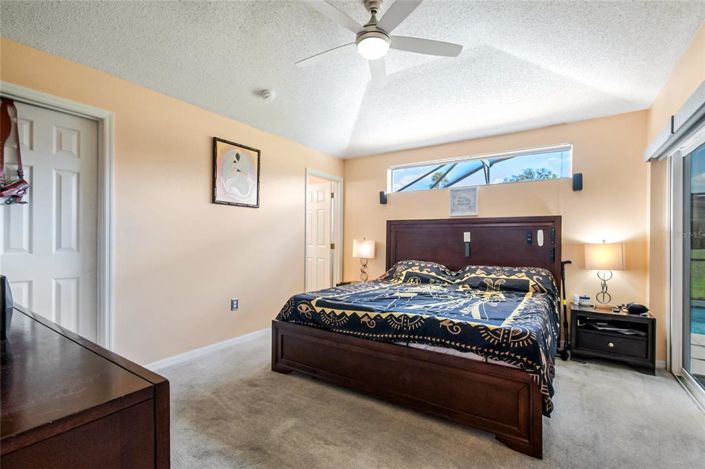 Image No.26-4 Bed Property for sale