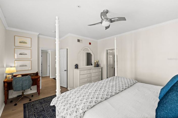 Image No.17-2 Bed Property for sale