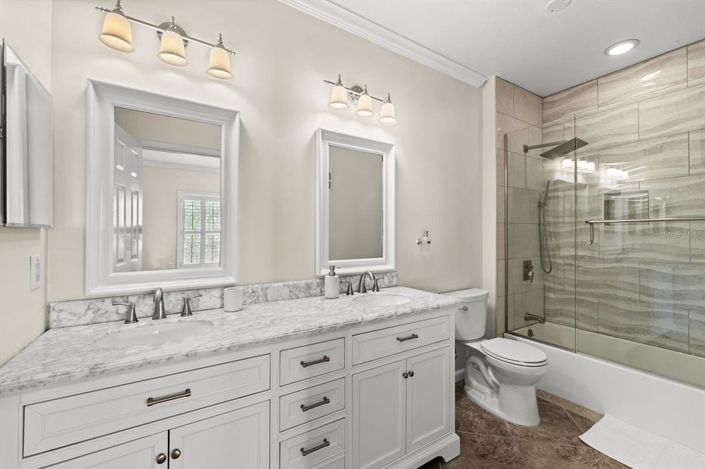 Image No.19-2 Bed Property for sale