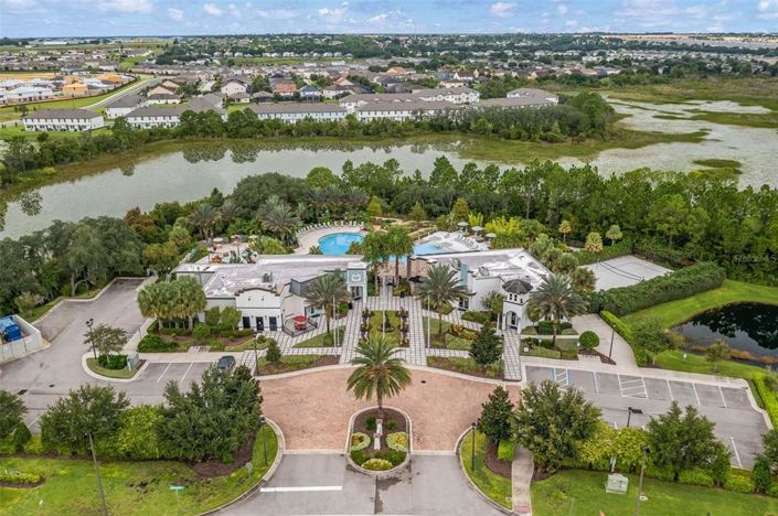 Image No.29-5 Bed Townhouse for sale