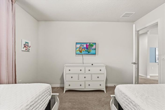 Image No.21-6 Bed Property for sale