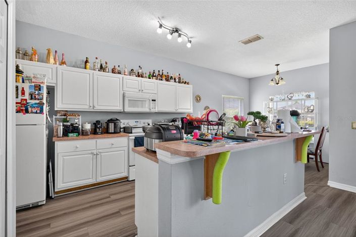 Image No.16-5 Bed Property for sale