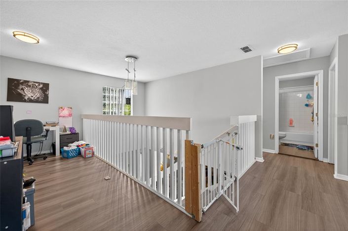 Image No.18-5 Bed Property for sale