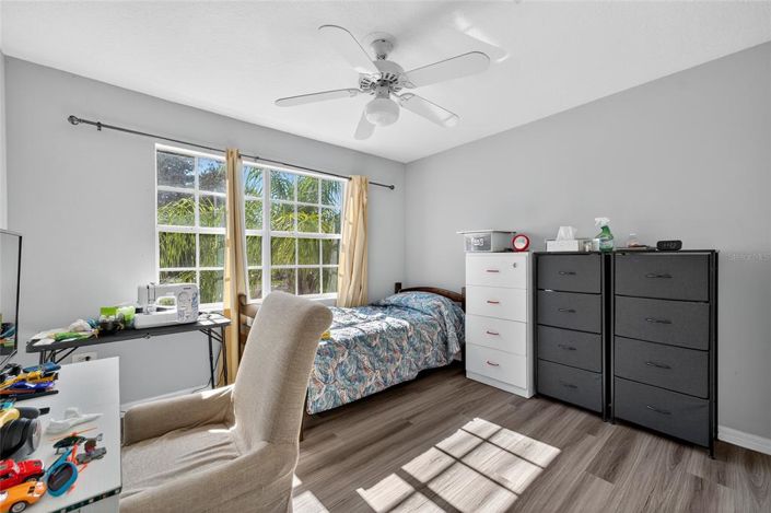 Image No.30-5 Bed Property for sale