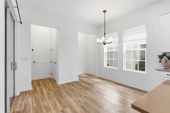 Image No.24-4 Bed Property for sale