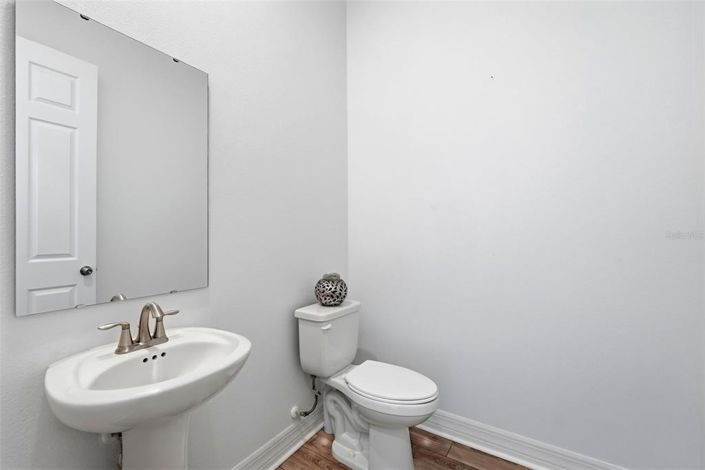 Image No.27-4 Bed Property for sale