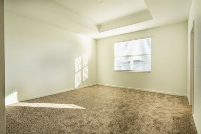 Image No.10-4 Bed Townhouse for sale