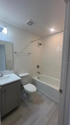 Image No.22-3 Bed Property for sale