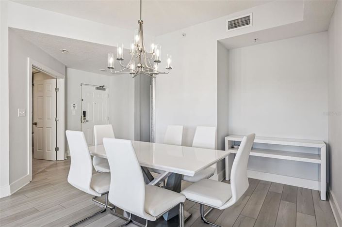 Image No.11-3 Bed Property for sale