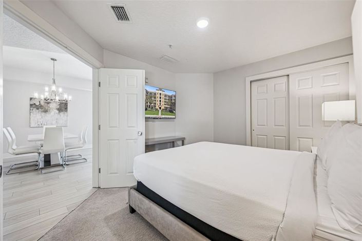 Image No.17-3 Bed Property for sale