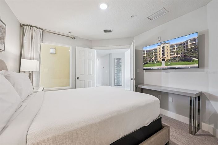 Image No.19-3 Bed Property for sale