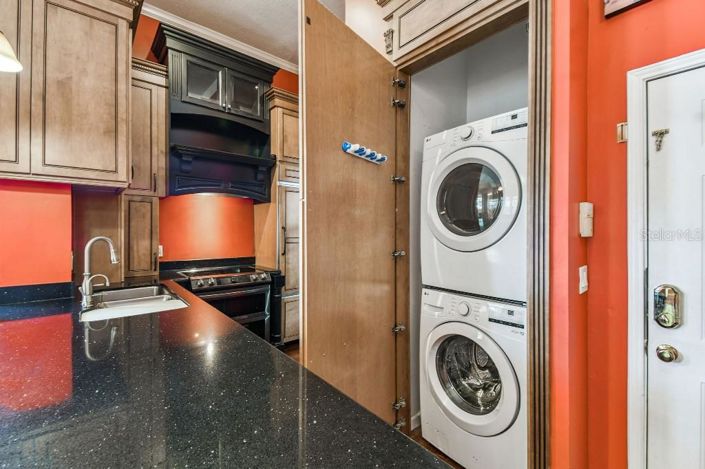 Image No.4-1 Bed Property for sale