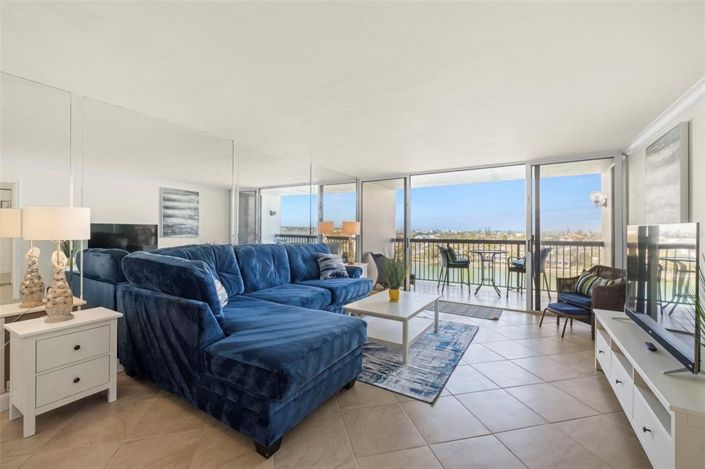 Image No.3-2 Bed Property for sale