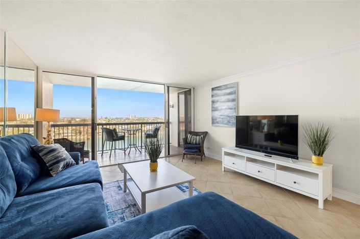 Image No.4-2 Bed Property for sale