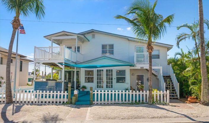 Image No.2-3 Bed Property for sale