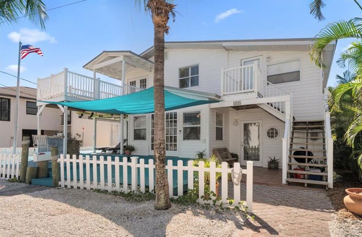 Image No.31-3 Bed Property for sale