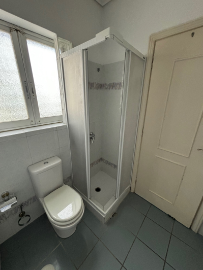 Image No.29-6 Bed House for sale