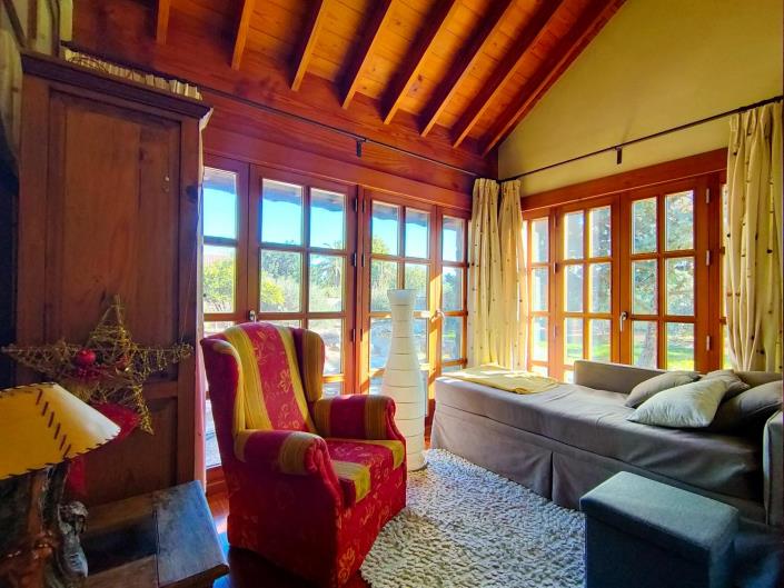 Image No.10-4 Bed House for sale