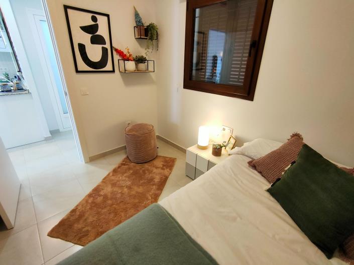 Image No.19-2 Bed Apartment for sale