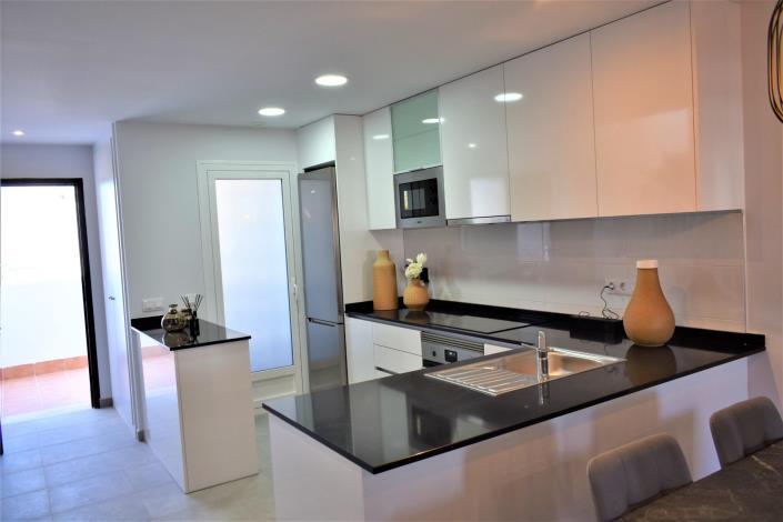 Image No.4-2 Bed Apartment for sale