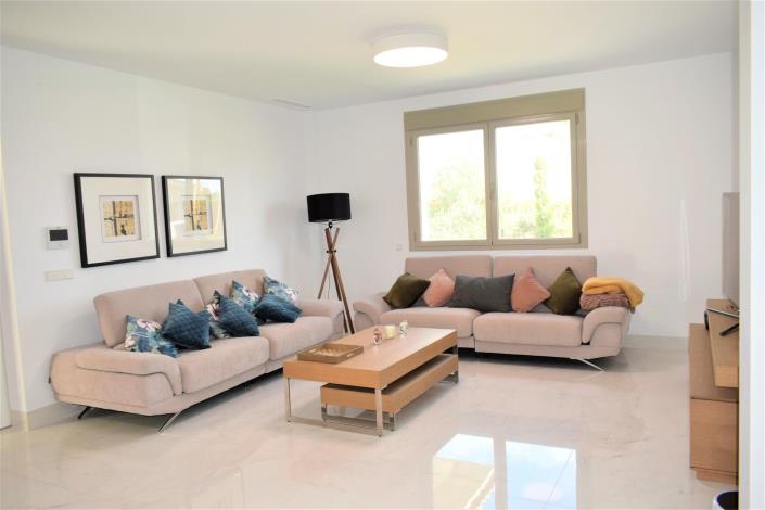 Image No.15-5 Bed Villa for sale