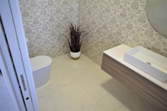 Image No.17-5 Bed Villa for sale