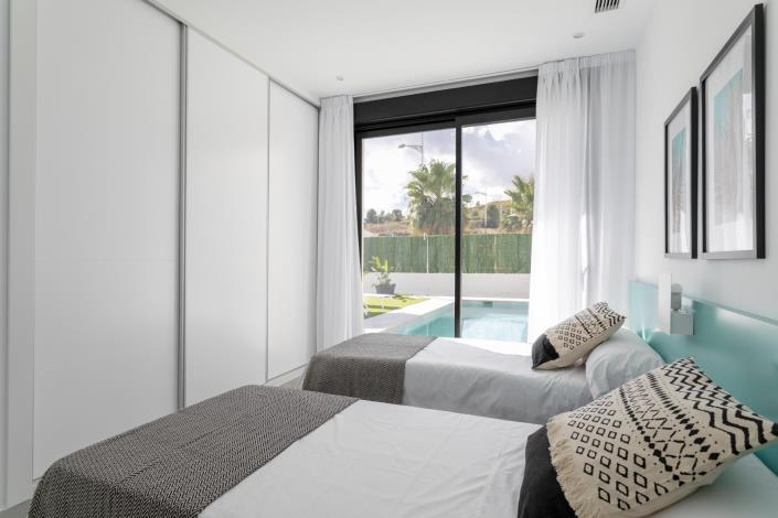 Image No.22-3 Bed Villa for sale