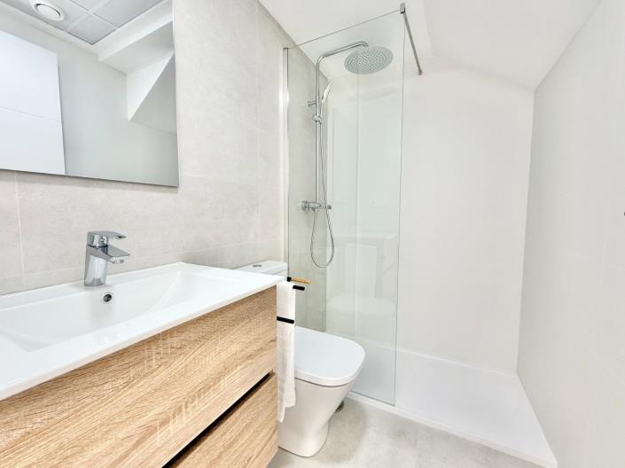 Image No.31-3 Bed House/Villa for sale