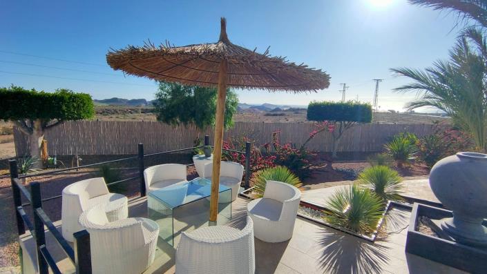 Image No.7-3 Bed Villa / Detached for sale