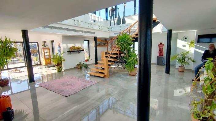 Image No.32-3 Bed Villa / Detached for sale