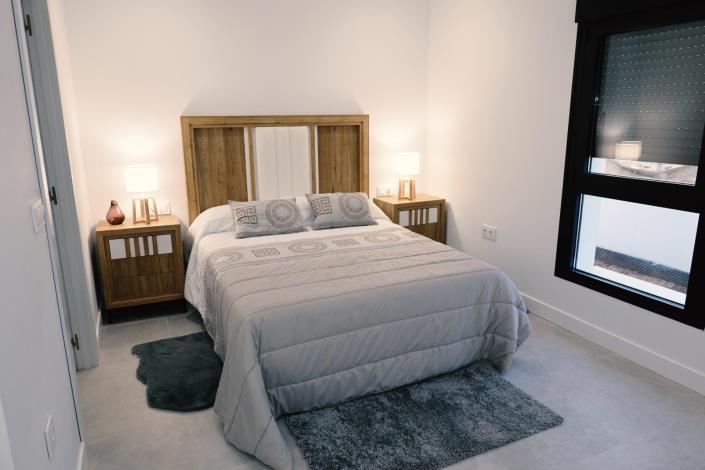 Image No.11-3 Bed House for sale