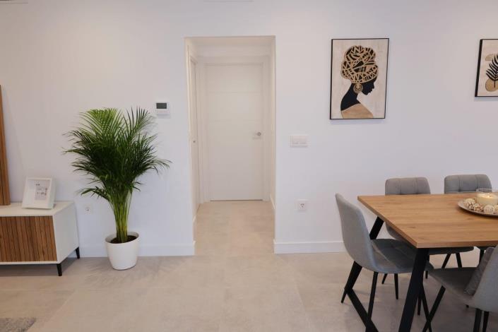 Image No.30-3 Bed House for sale