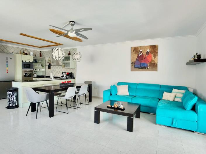 Image No.6-3 Bed Chalet for sale