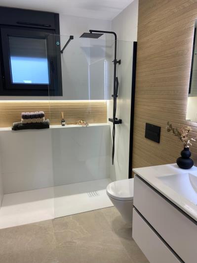 Image No.19-3 Bed Villa for sale