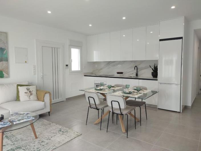 Image No.5-3 Bed Villa / Detached for sale